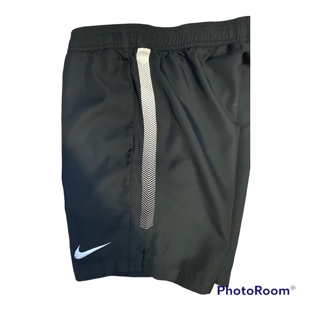 Nike Youth Shorts, Medium, Black